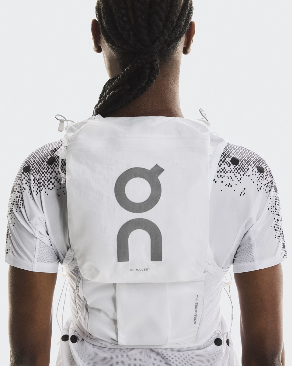 On Hydration Vest Ultra 10