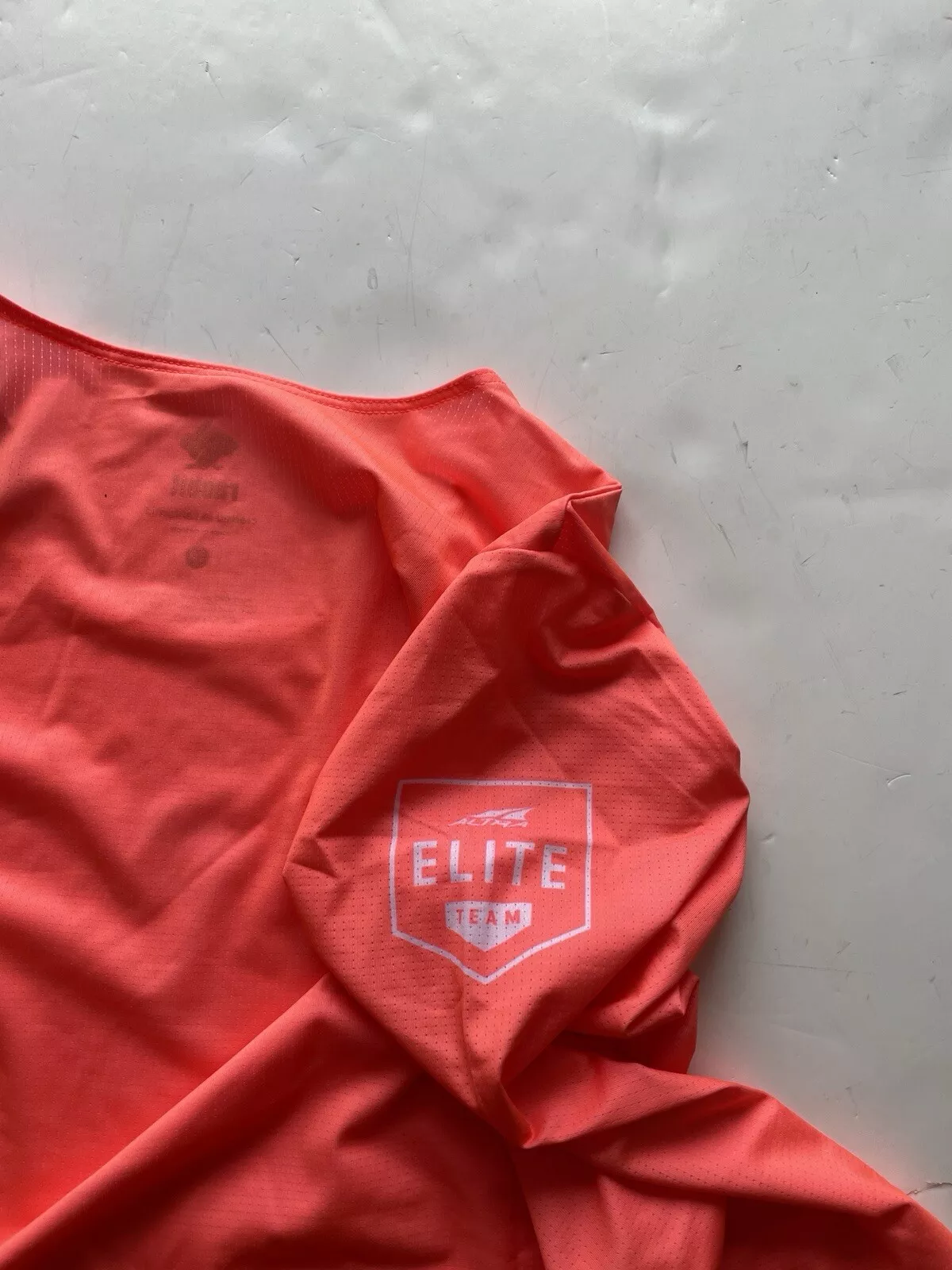 Altra x Rabbit ( athlete ) LS S22 : WOMEN